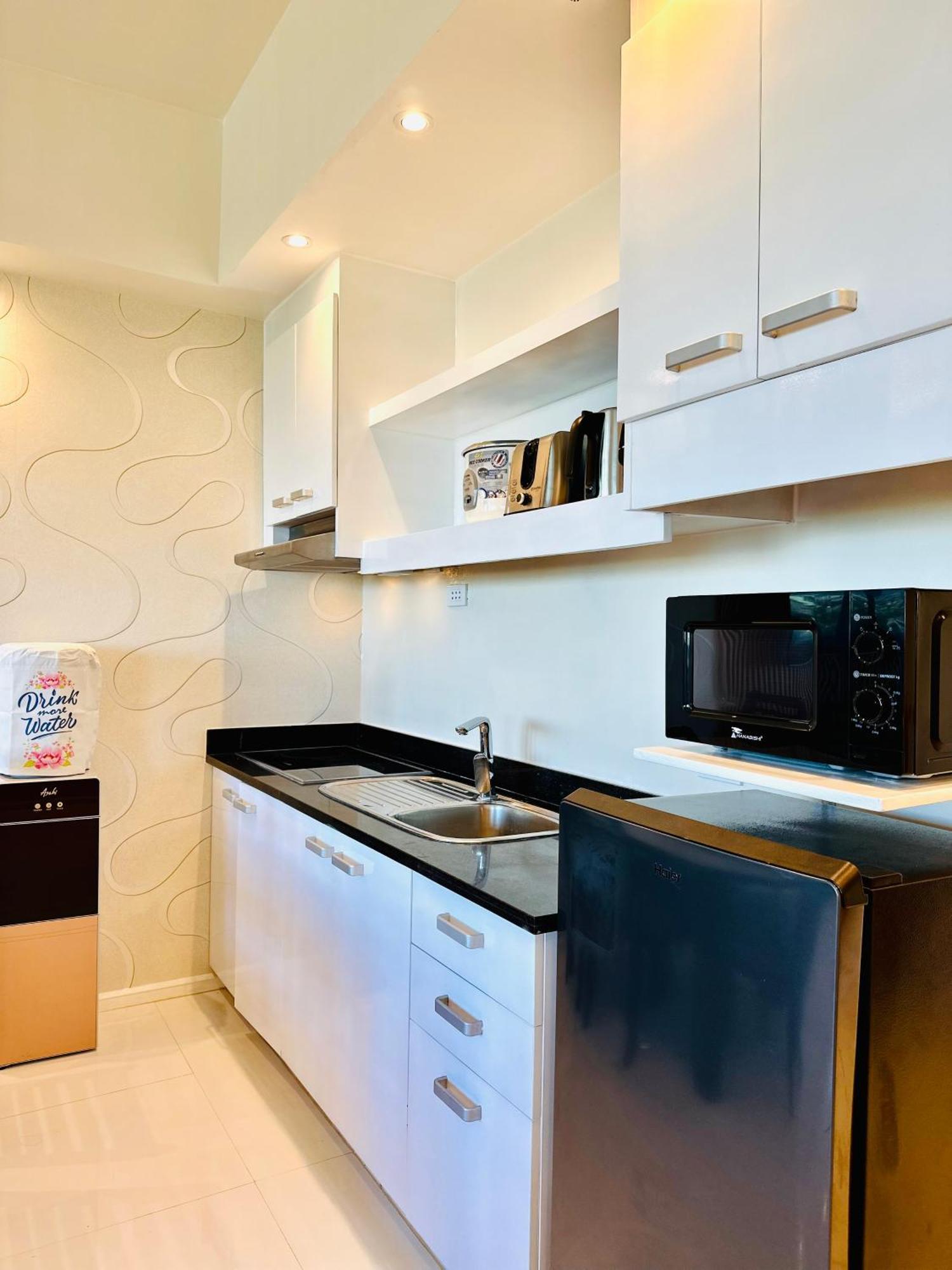Oceanview Deluxe 1Br Suite La Mirada Lapu-Lapu City Exteriör bild