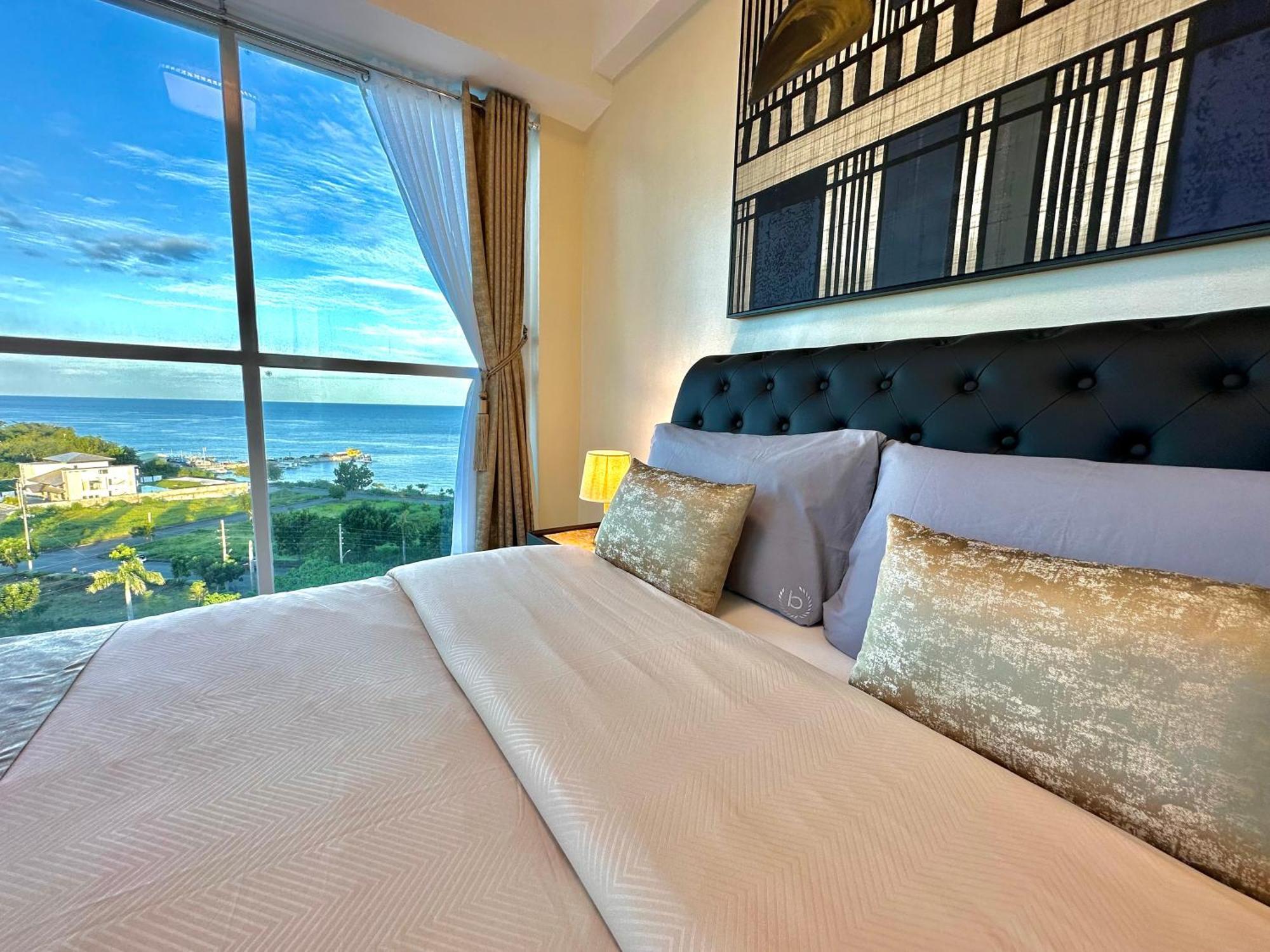 Oceanview Deluxe 1Br Suite La Mirada Lapu-Lapu City Exteriör bild